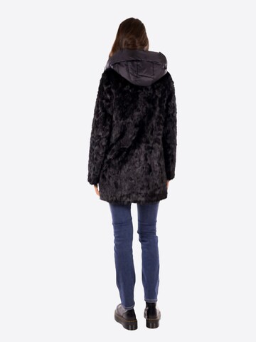 Manteau d’hiver 'O060KL00157' Yes Zee en noir