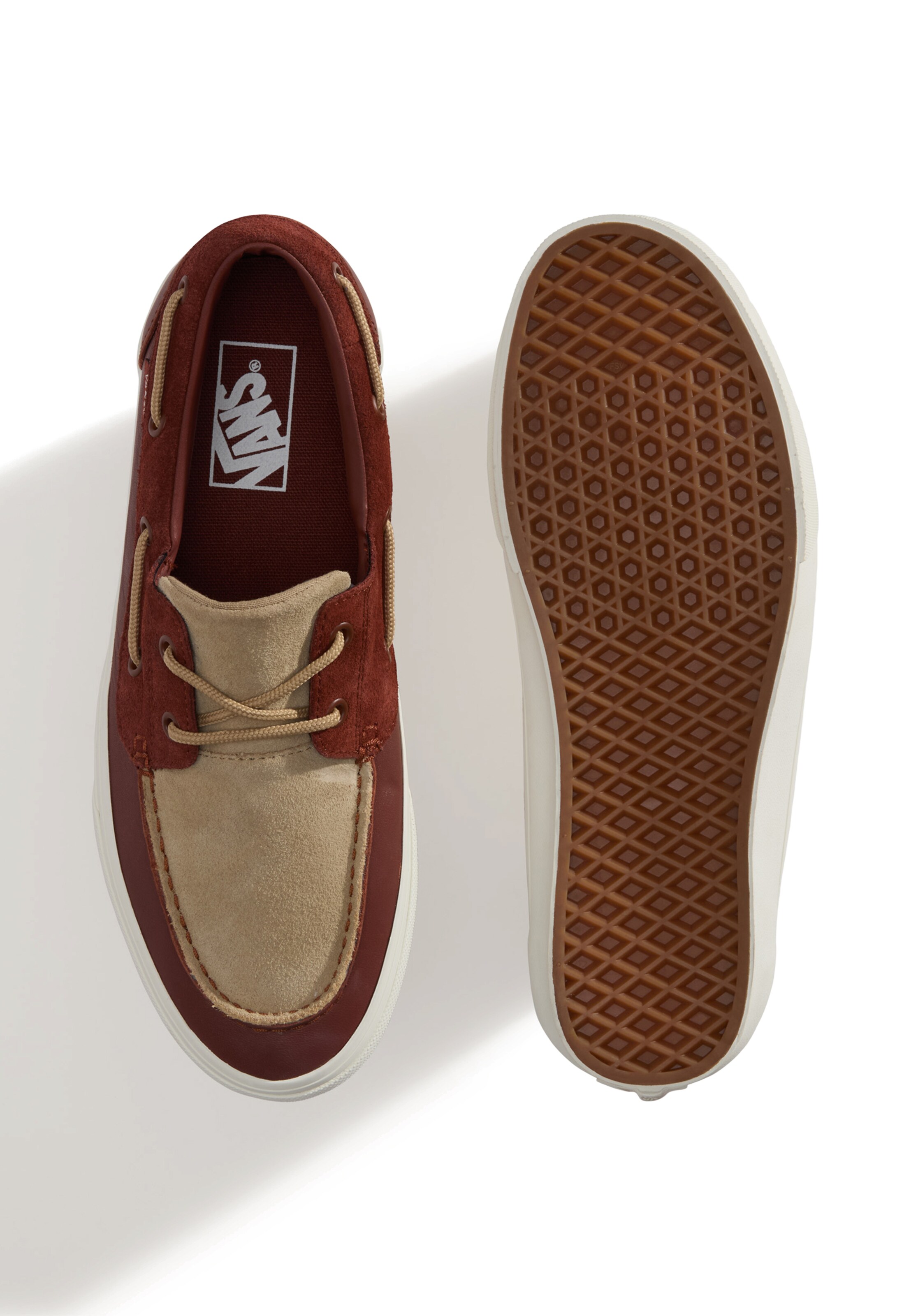 VANS Mocassins in Bruin