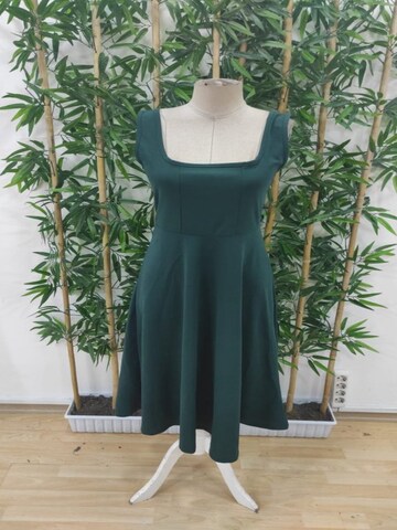JANE's Dress in Green