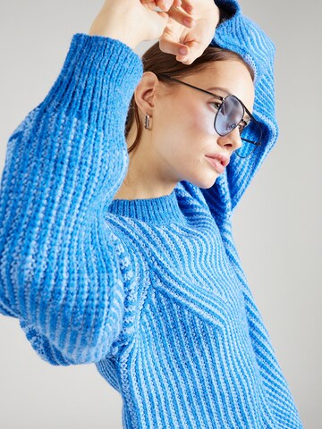 b.young Sweater in Blue