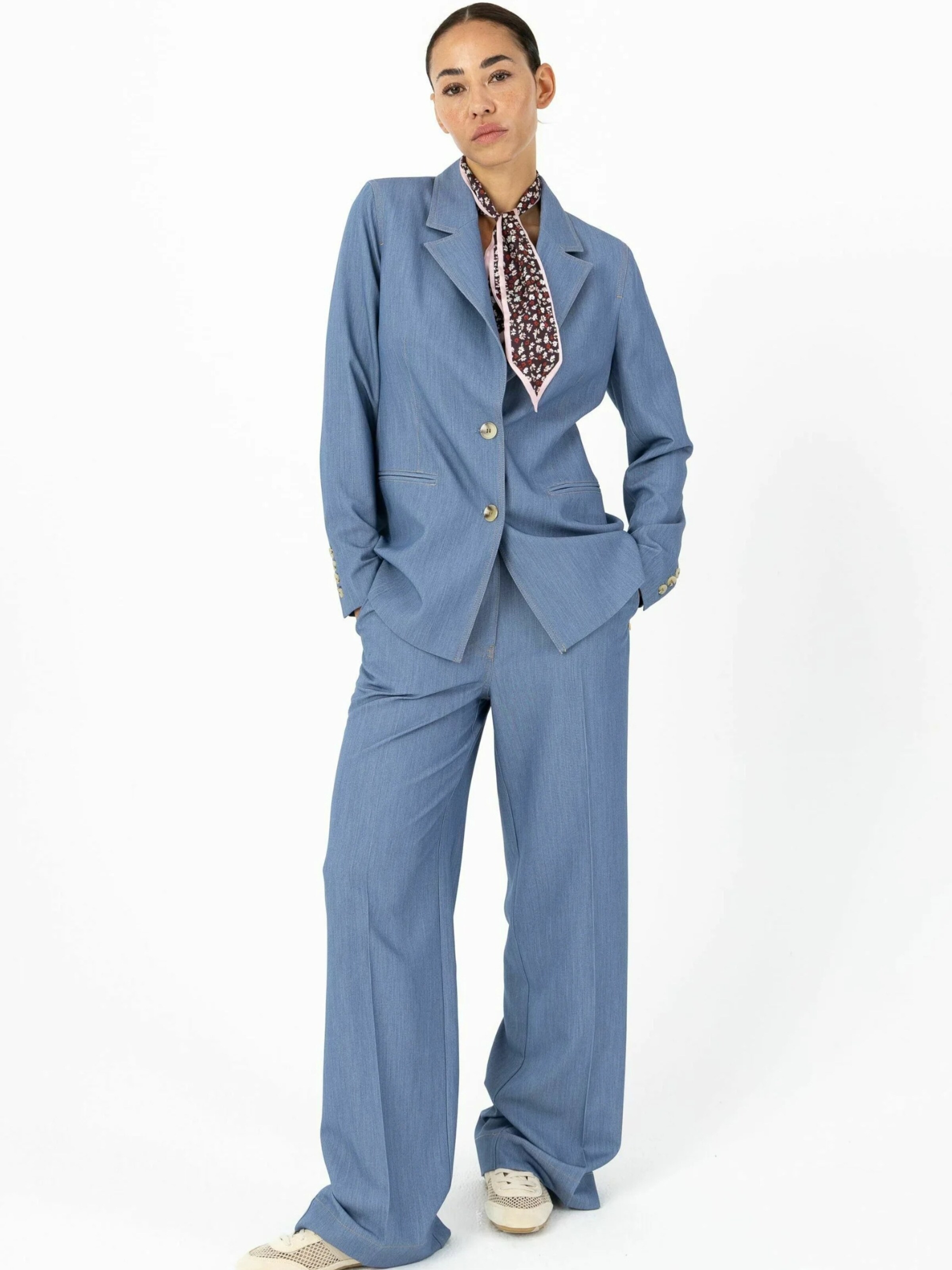 Coster Copenhagen Regular Pants ' Petra ' in Blue: front