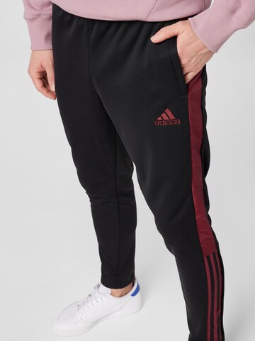 Effilé Pantalon de sport 'Tiro' ADIDAS SPORTSWEAR en noir