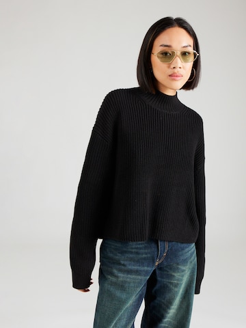 WEEKDAY Sweater 'Lyla' in Black: front