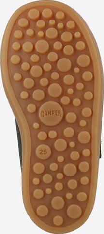 Chaussure basse CAMPER en vert