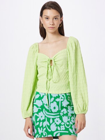 Monki - Blusa en verde: frente