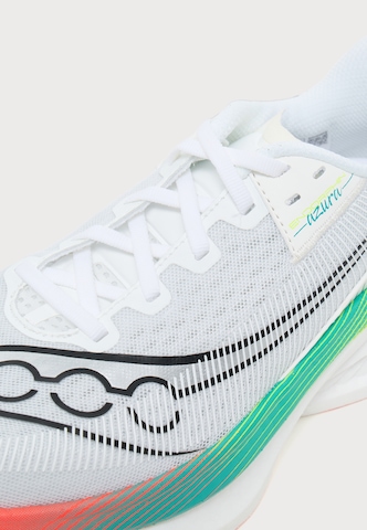 balts saucony Skriešanas apavi 'ENDORPHIN AZURA'