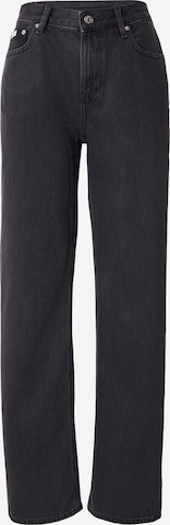 Calvin Klein Jeans - Regular Calças de ganga em preto: frente