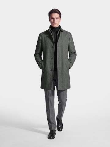Manteau d’hiver BENVENUTO en gris : devant