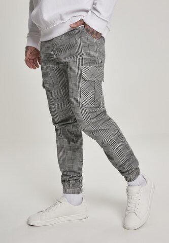 Urban Classics Дънки Tapered Leg Карго панталон в сиво