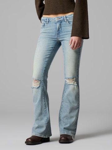 LMTD Flared Jeans in Blau: Vorderseite