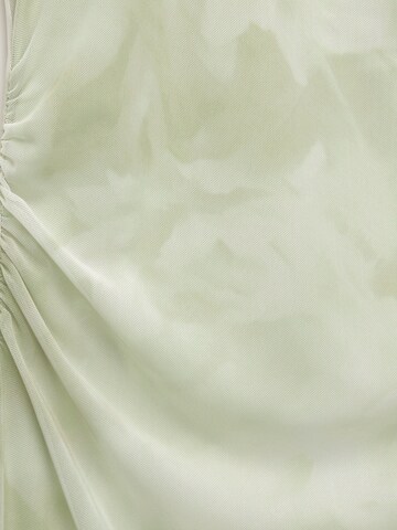 Robe Pull&Bear en vert