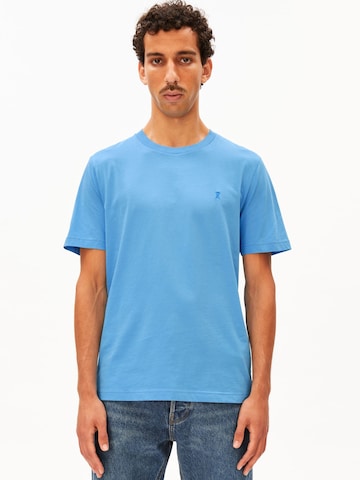 ARMEDANGELS Shirt 'JAAMES' in Blauw: voorkant