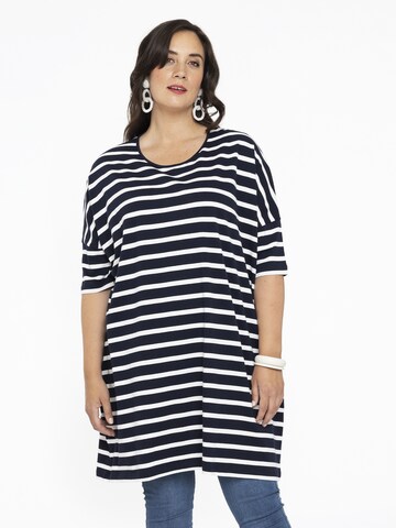 Yoek Oversized Dress in Blue: front