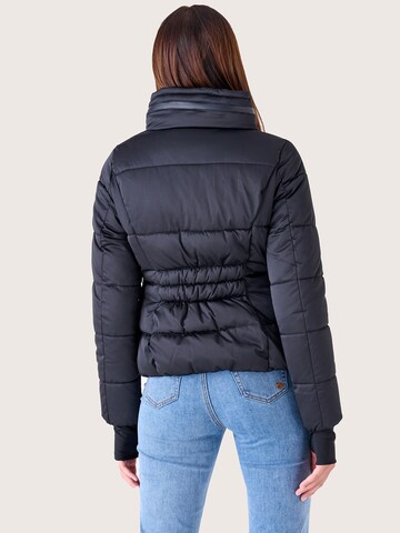 Veste d’hiver Camomilla Italia en noir