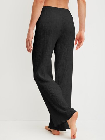 Pantaloncini da pigiama 'Favourites Layering' di CALIDA in nero