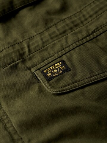 Superdry Tussenjas in Groen