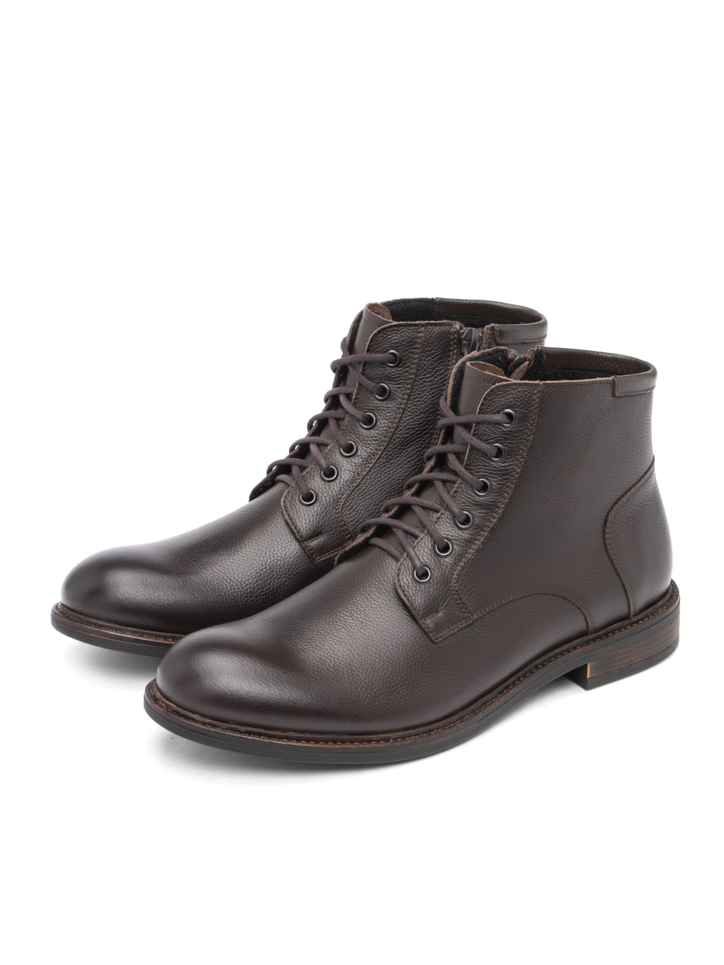Boots stringati di RYŁKO in marrone