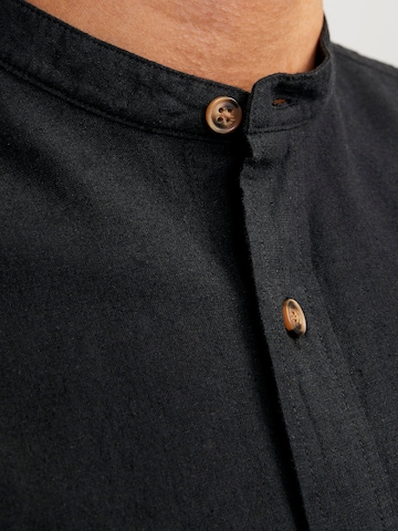 JACK & JONES Comfort fit Button Up Shirt 'Summer Band' in Black