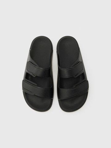 HUGO Mule 'Evander' in Black