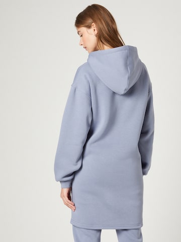 Guido Maria Kretschmer Women Sweatshirt 'Nicky' in Blau