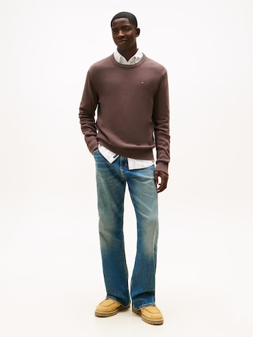 Pull-over 'ESS' Tommy Jeans en marron