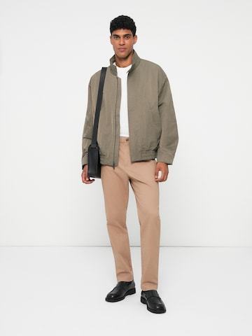 pilka Calvin Klein Demisezoninė striukė