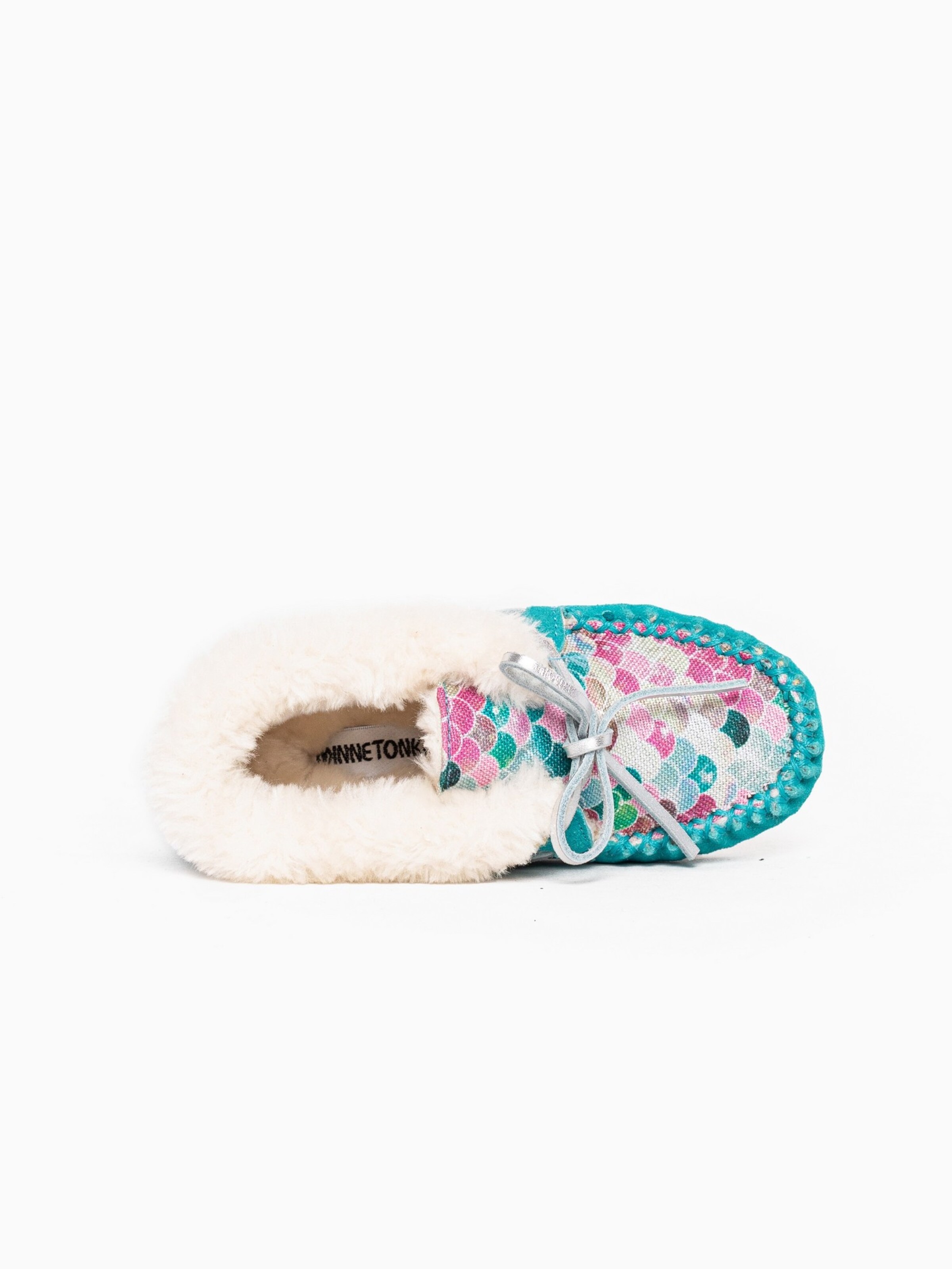 Minnetonka Low shoe in Blue