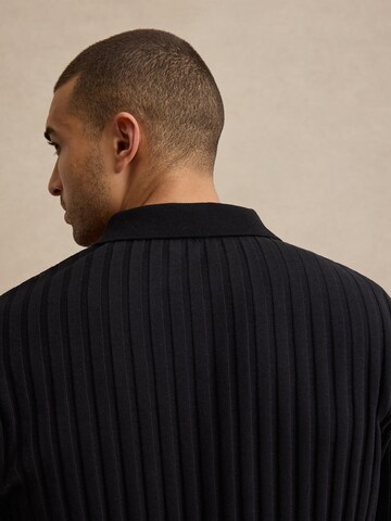 DAN FOX APPAREL Свитер 'Marius' в Черный