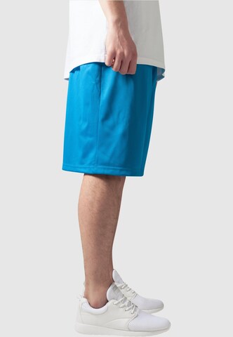Urban Classics Loosefit Shorts in Blau