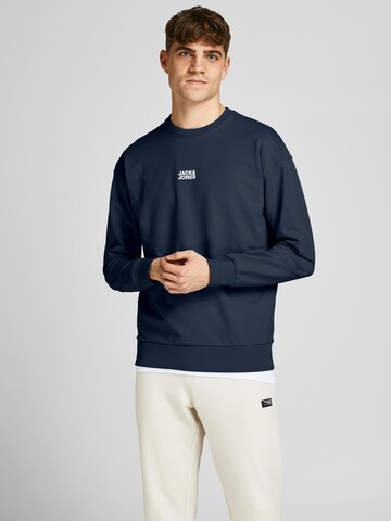 JACK & JONES Суичър в синьо: отпред