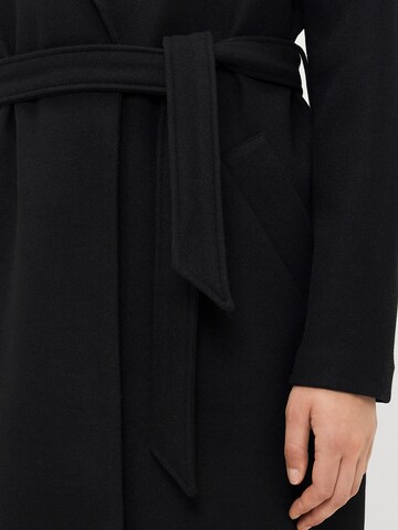 Vero Moda Tall Overgangsfrakke 'VMFORTUNEAYA' i sort