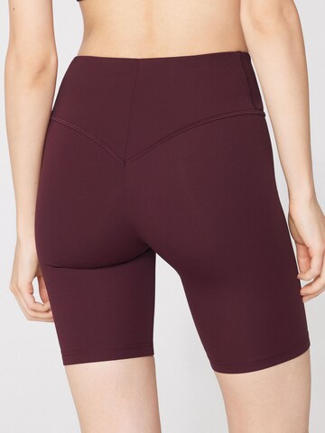 Tezenis Skinny Leggings in Red