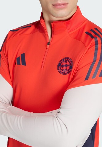 ADIDAS PERFORMANCE - Camiseta funcional 'FC Bayern München Tiro 25 Competition' en rojo