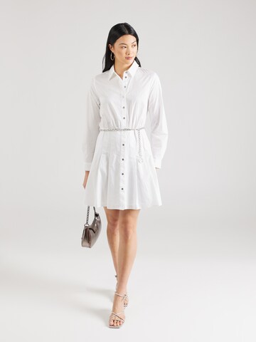 MICHAEL Michael Kors - Vestido camisero en blanco: frente