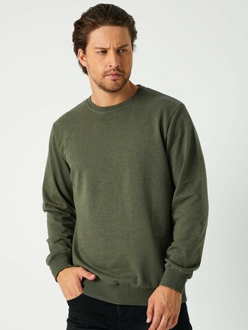 comeor Sweatshirt in Grün