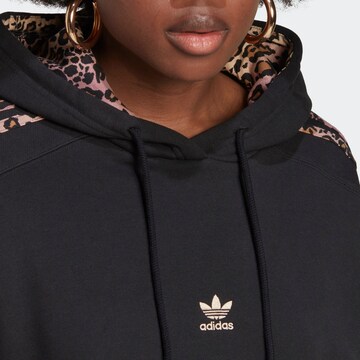 ADIDAS ORIGINALS Sweatshirt 'Logo' in Black