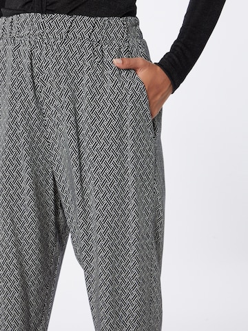 Lindex Tapered Pants 'Ava' in Grey