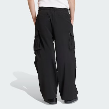 ADIDAS ORIGINALS Loose fit Cargo trousers 'Premium Essentials' in Black