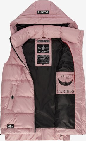 Gilet 'Zarinaa' di MARIKOO in rosa