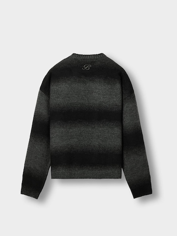 Burocs Sweater in Black