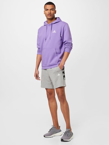 ADIDAS SPORTSWEAR Sportsweatshirt 'Essentials Fleece' i lilla