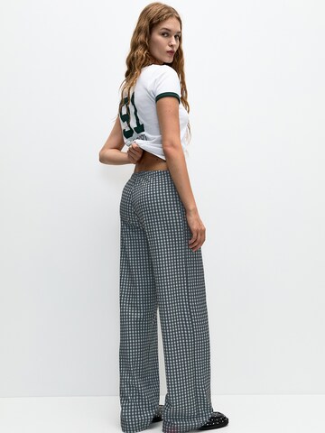 Pull&Bear Regular Pants in Grey