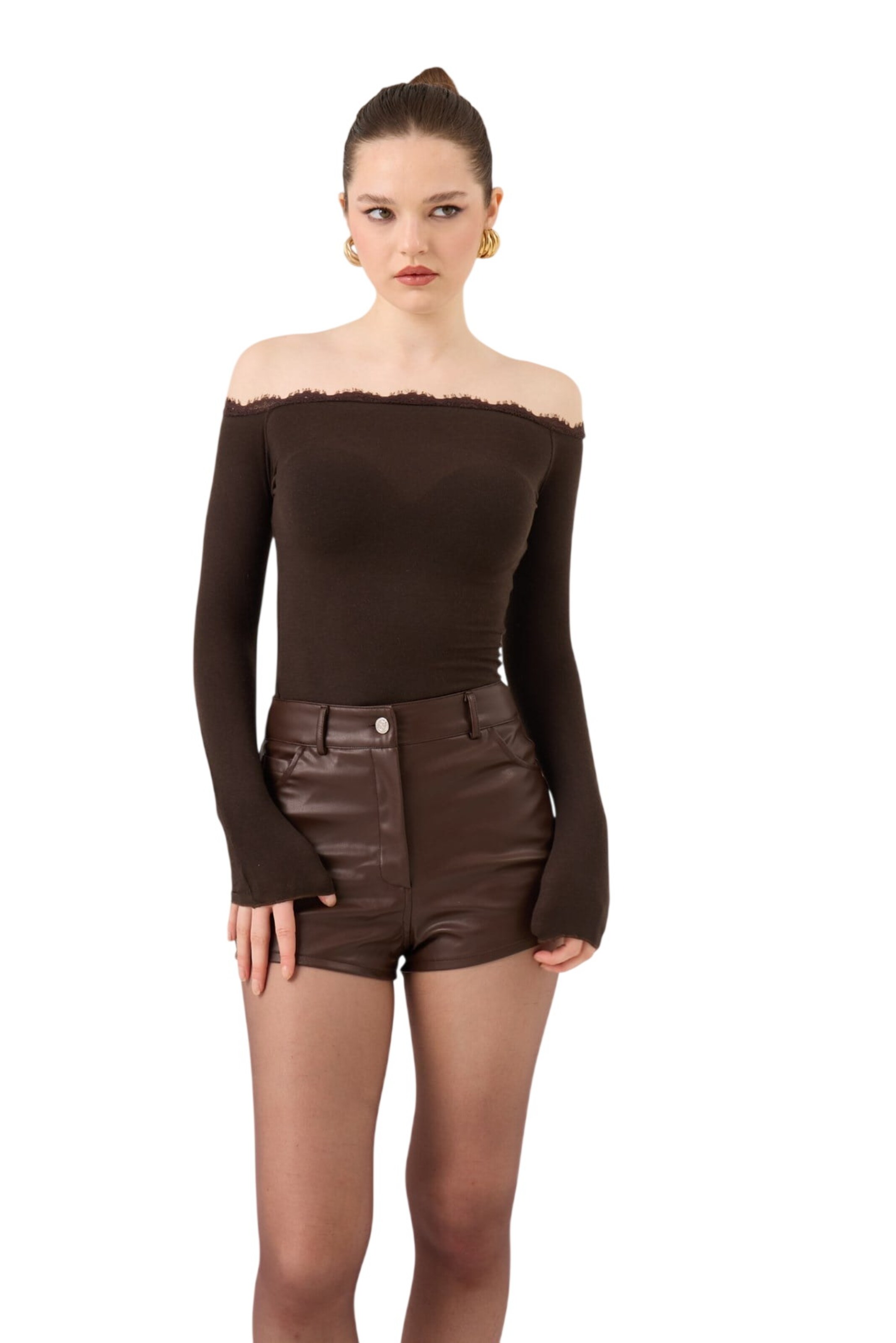 HOLLY LOLLY Blouse in Bruin