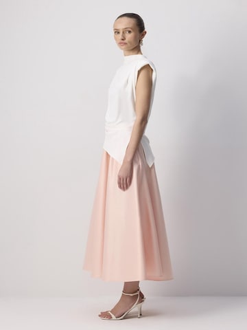 Touche Prive Skirt in Pink