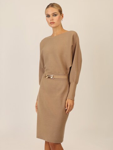 APART Strickkleid in Braun: Vorderseite