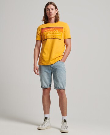 T-Shirt 'Cali' Superdry en jaune