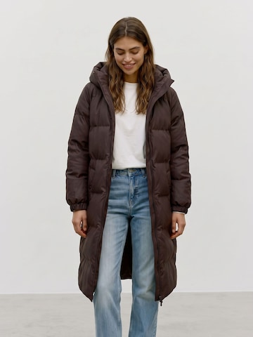 VERO MODA Tussenmantel in Bruin: voorkant