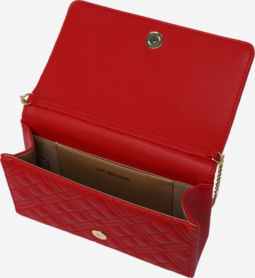 Pochette 'Smart Daily' di Love Moschino in rosso