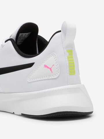 PUMA - Sapatilha de corrida 'Flyer Runner' em branco