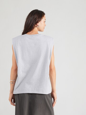 Haut & Other Stories en gris